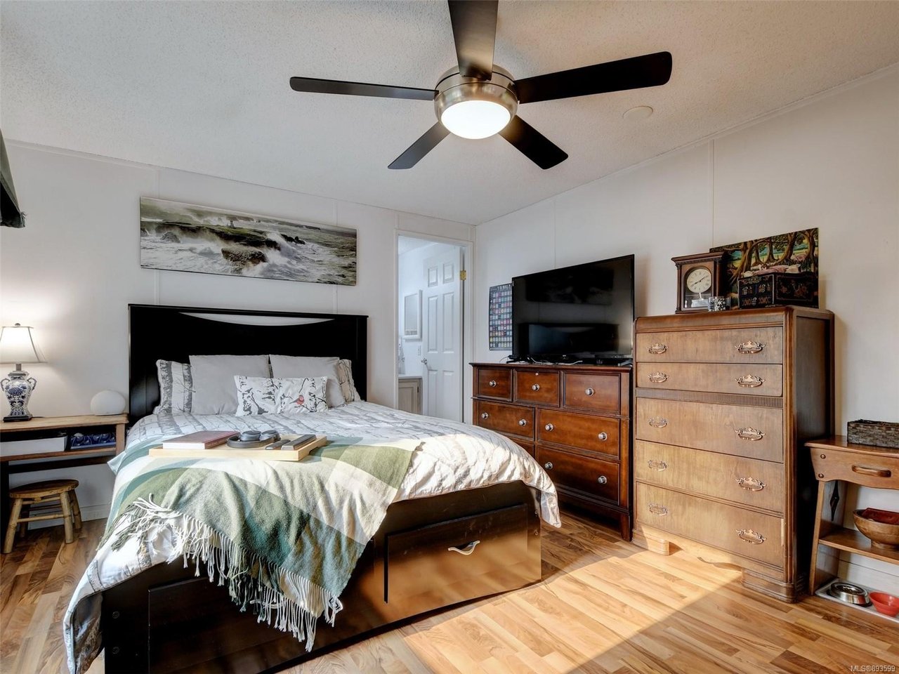 14-124 Cooper Rd, View Royal