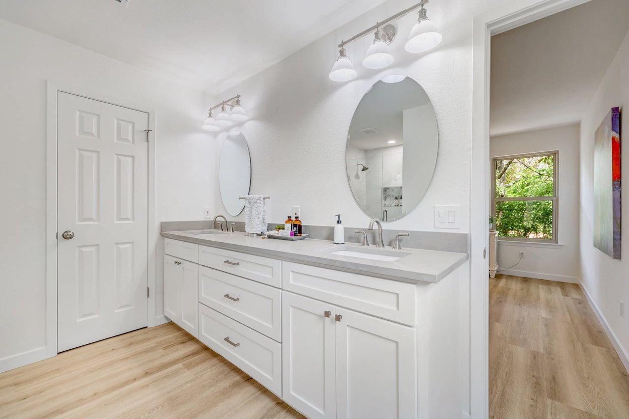 11903 Bobcat Trl, Austin, Texas 78750