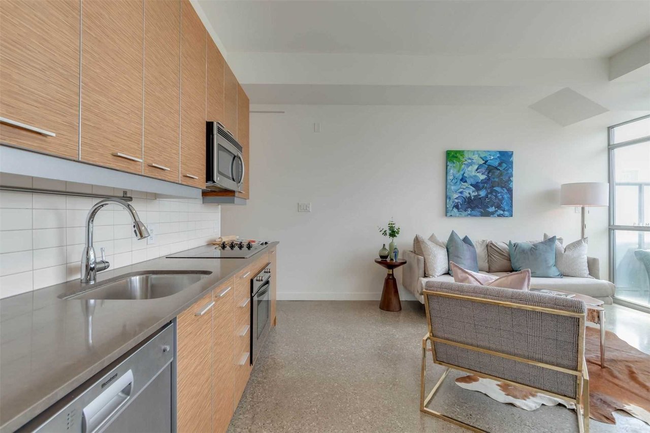 CORKTOWN DISTRICT LOFT