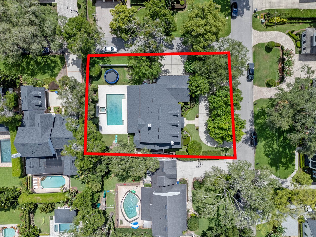 1421 Place Picardy
