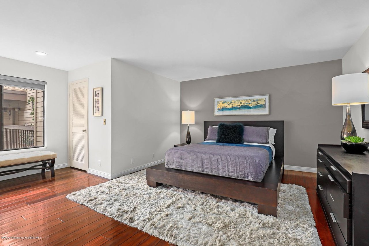 835 S Lucerne Blvd, #212
