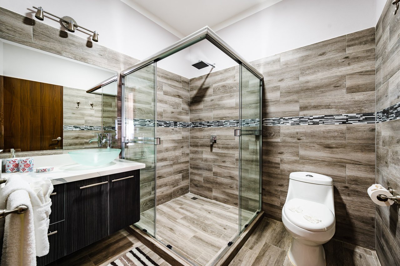 Casa Luna | Live the Costa Rica Dream - Private Home Just Minutes from the Beach!