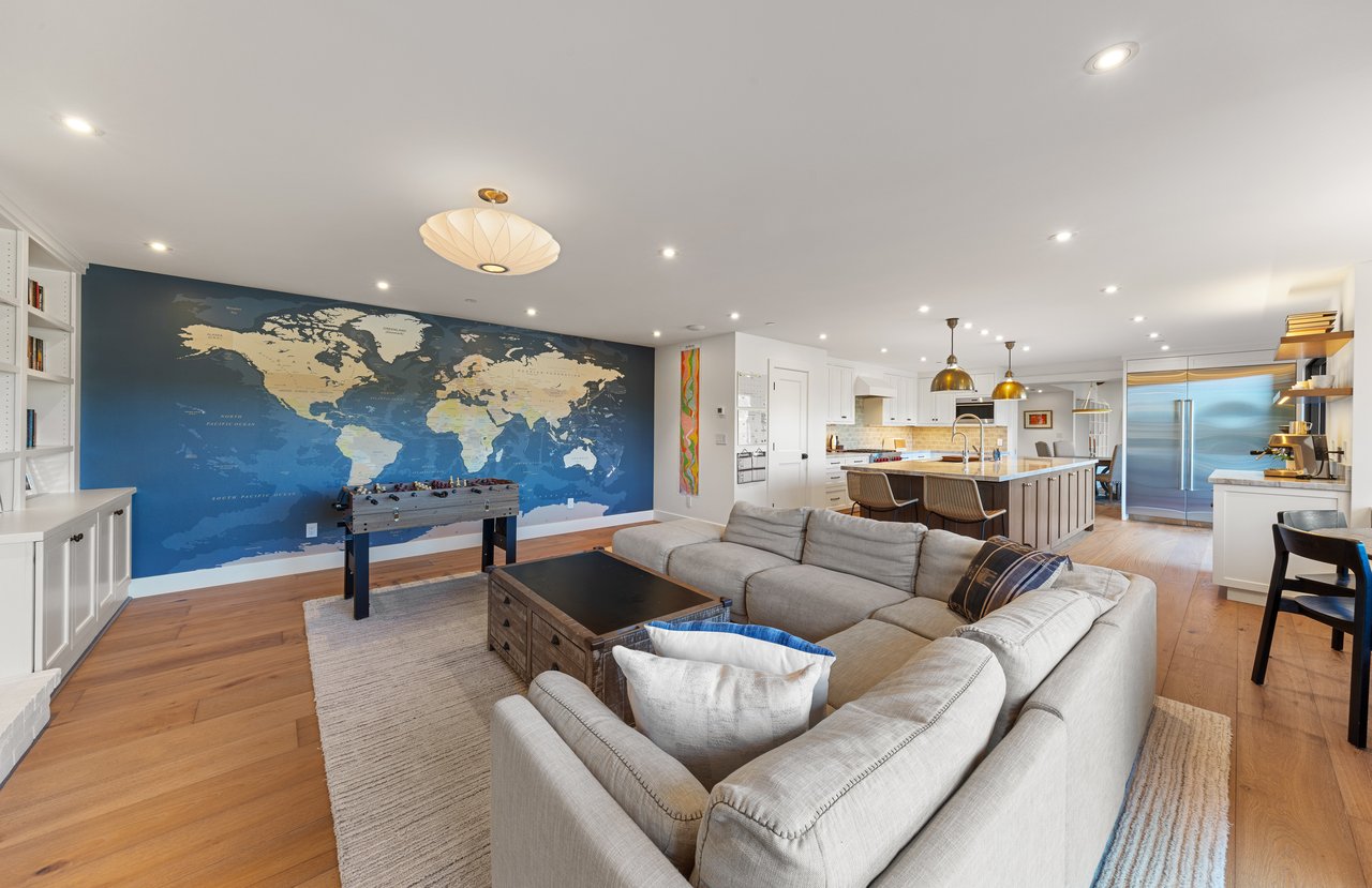 Stylish and Renovated Belvedere Beauty