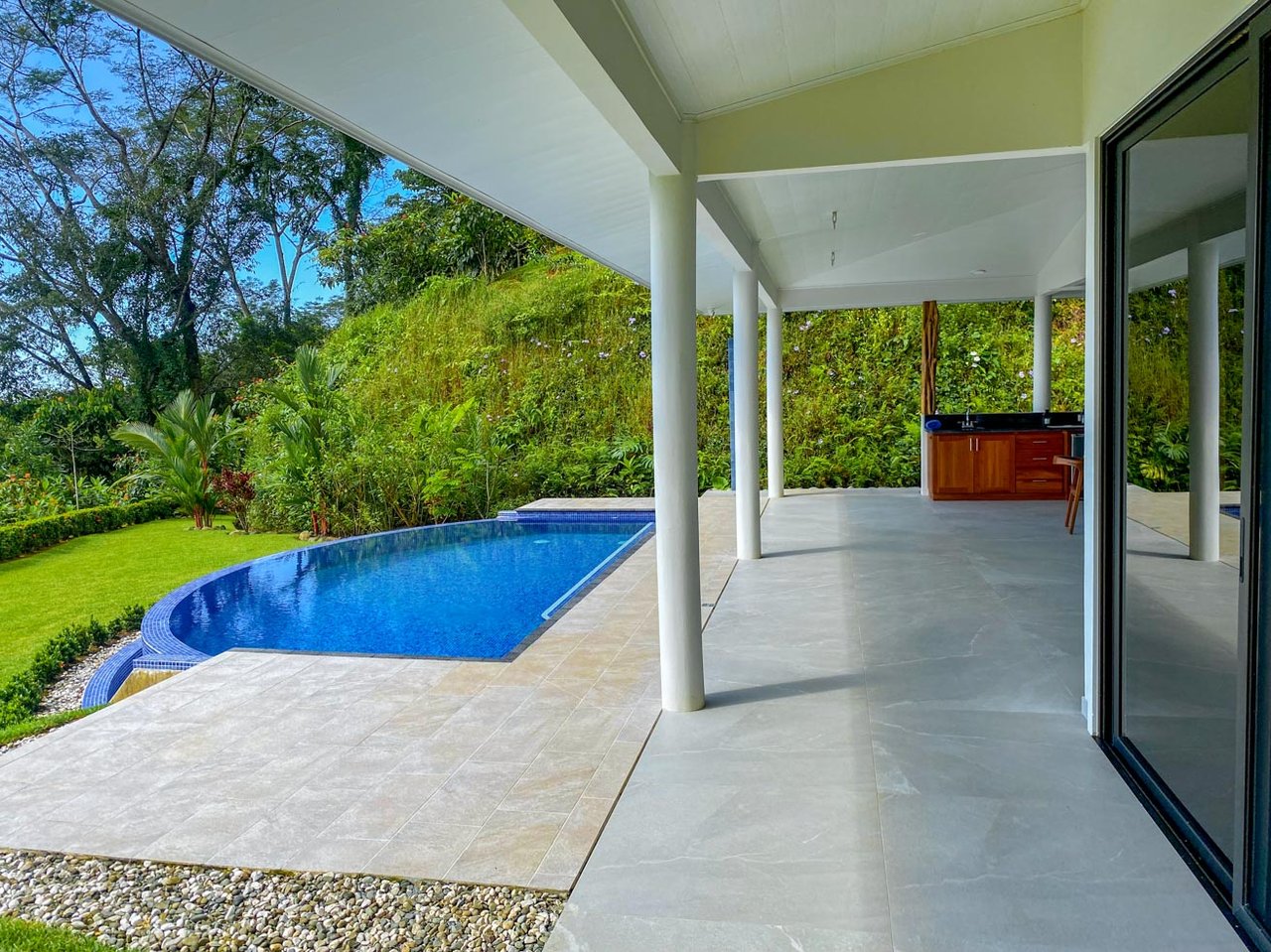 Private 2-Bed Hacienda with Ocean & Mountain Views, Pool & Development Potential in Ojochal