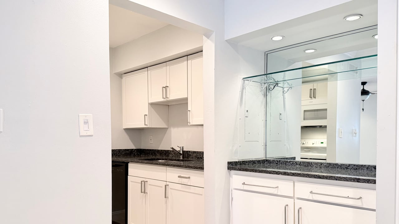 Two-Bedroom Downstairs End-Unit at Aragon Condos Winter Park