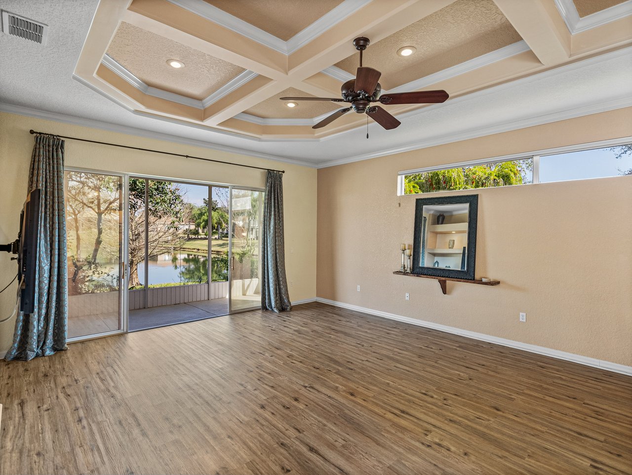 12333 WOODLANDS CIR
