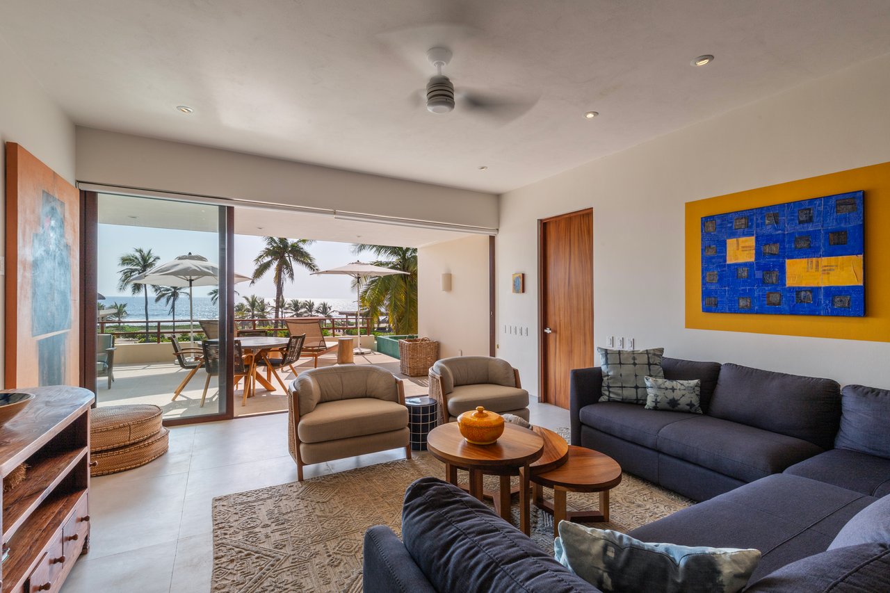 Marea Beachfront Villa H48