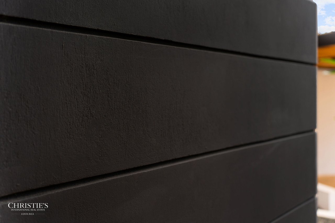 Casa Lola – Contemporary Beachside Oasis in Playa Grande