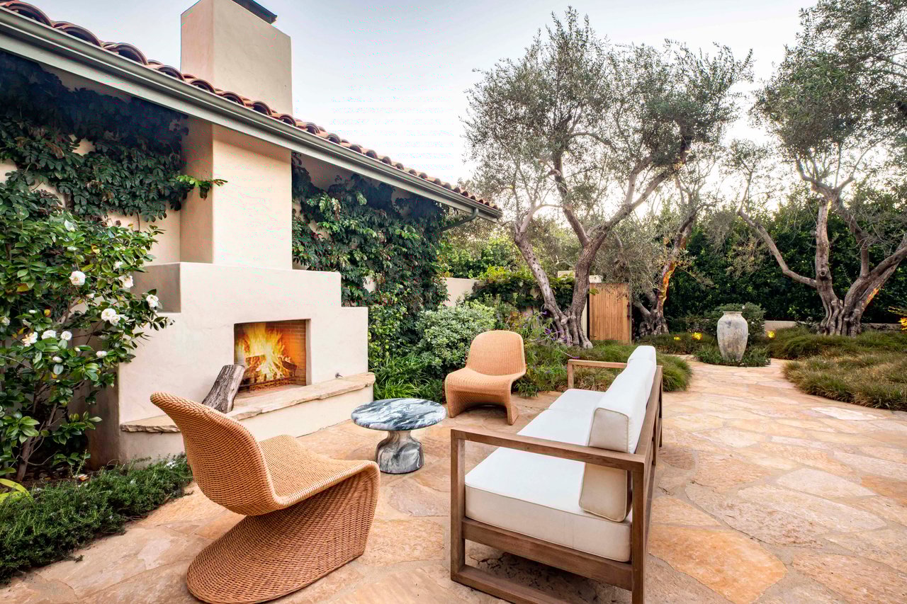 1296 Capri Dr, Pacific Palisades