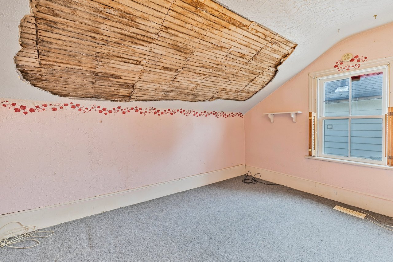 410 Eagle Street, Newmarket, ON L3Y 1K6