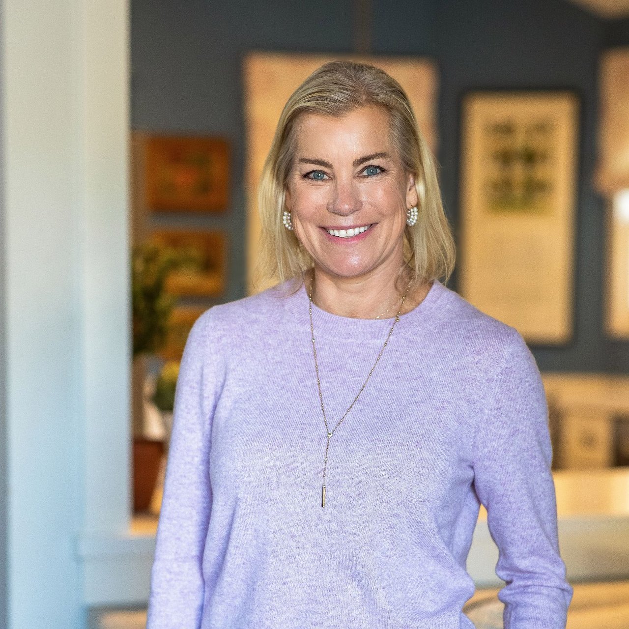 Suzanne Hughes Tiburon, CA Real Estate Agent Headshot