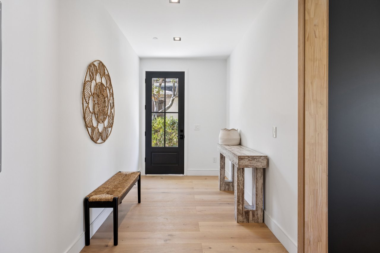 10 Channing Rd, Burlingame