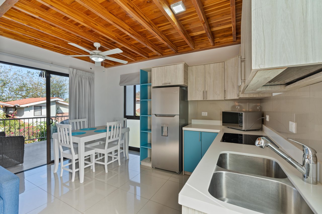 Condominio Villagio Parque del Lago Palma 21-1 | New two bedroom condo plus mezanine