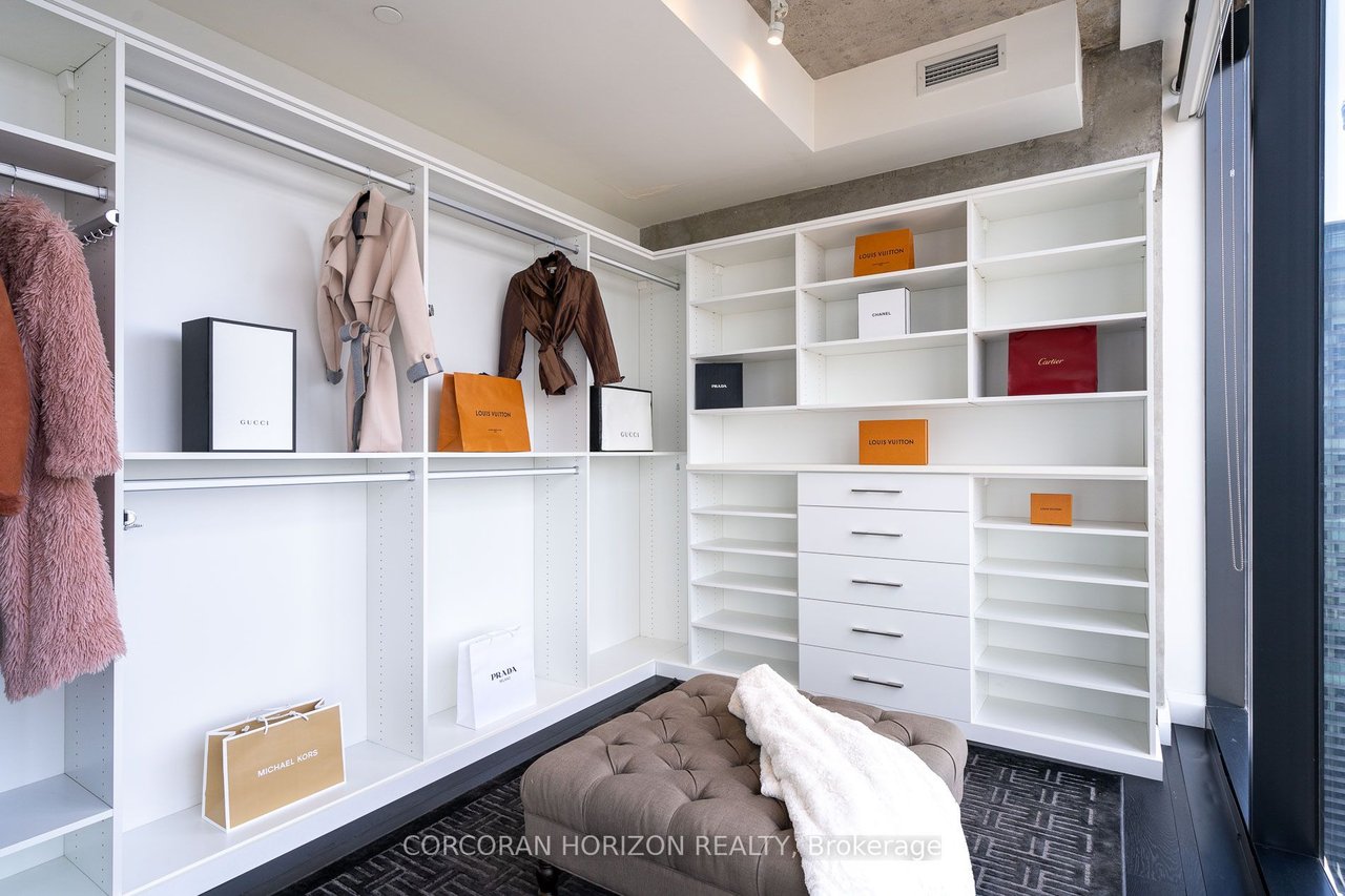 PENTHOUSE PERFECTION ON THEATRE ROW