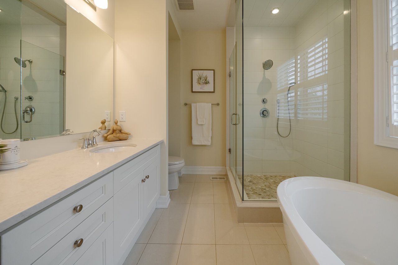 3209 Daisy Way, Oakville, ON L6M 1L4