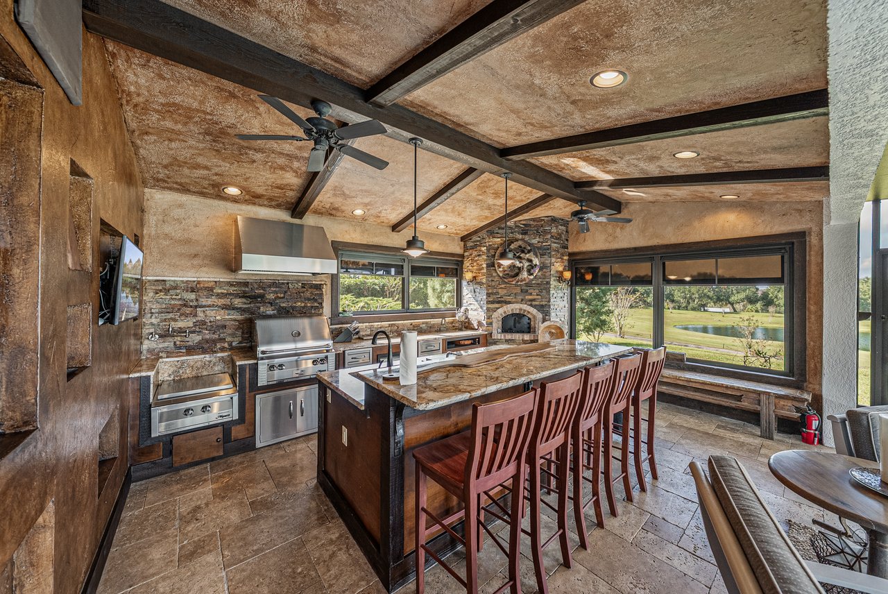 13247 THOROUGHBRED DR