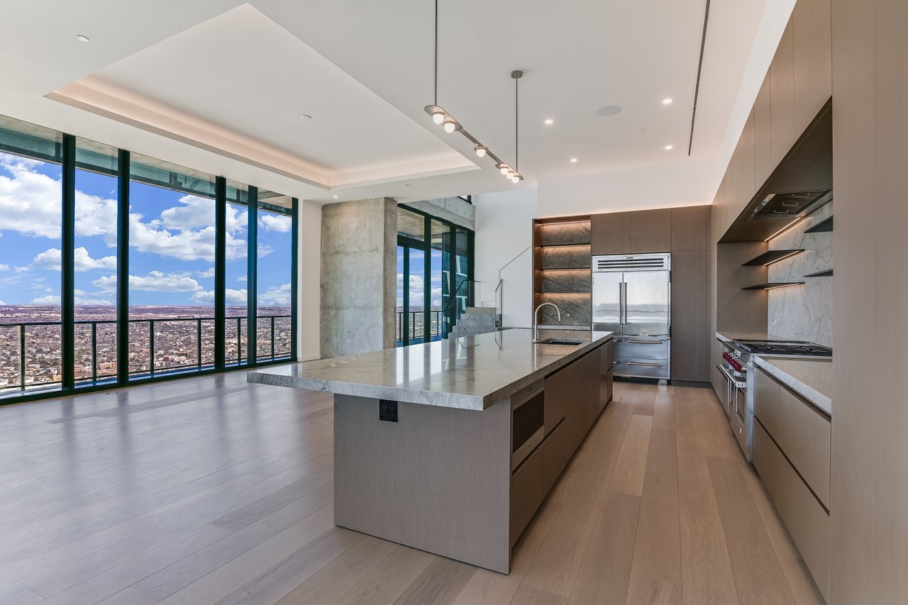 The Modern Penthouse #5502 North