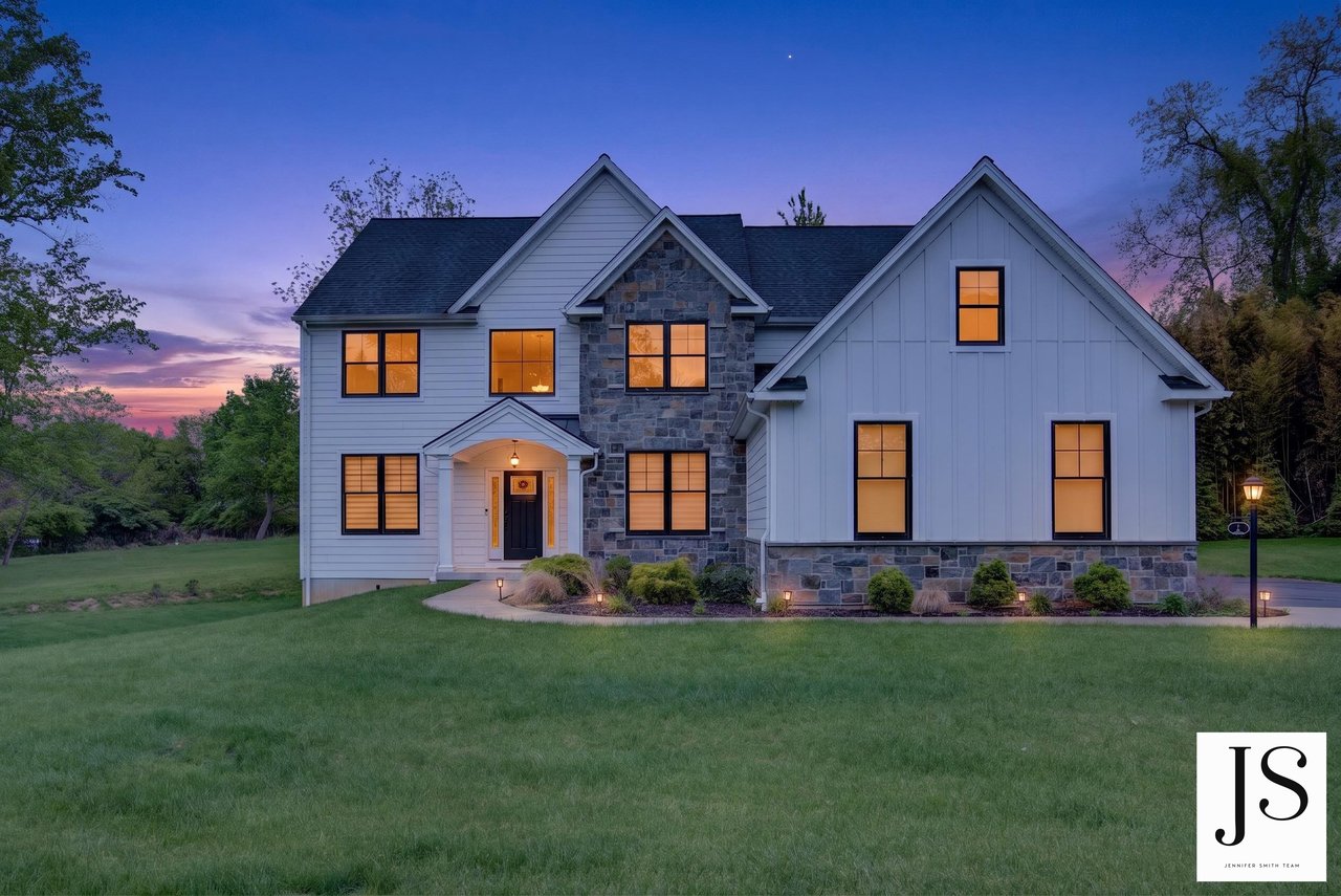7 Overfield Ln, Glen Mills, PA 19342