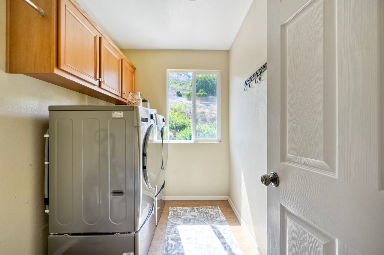 121 Canyon Creek Way