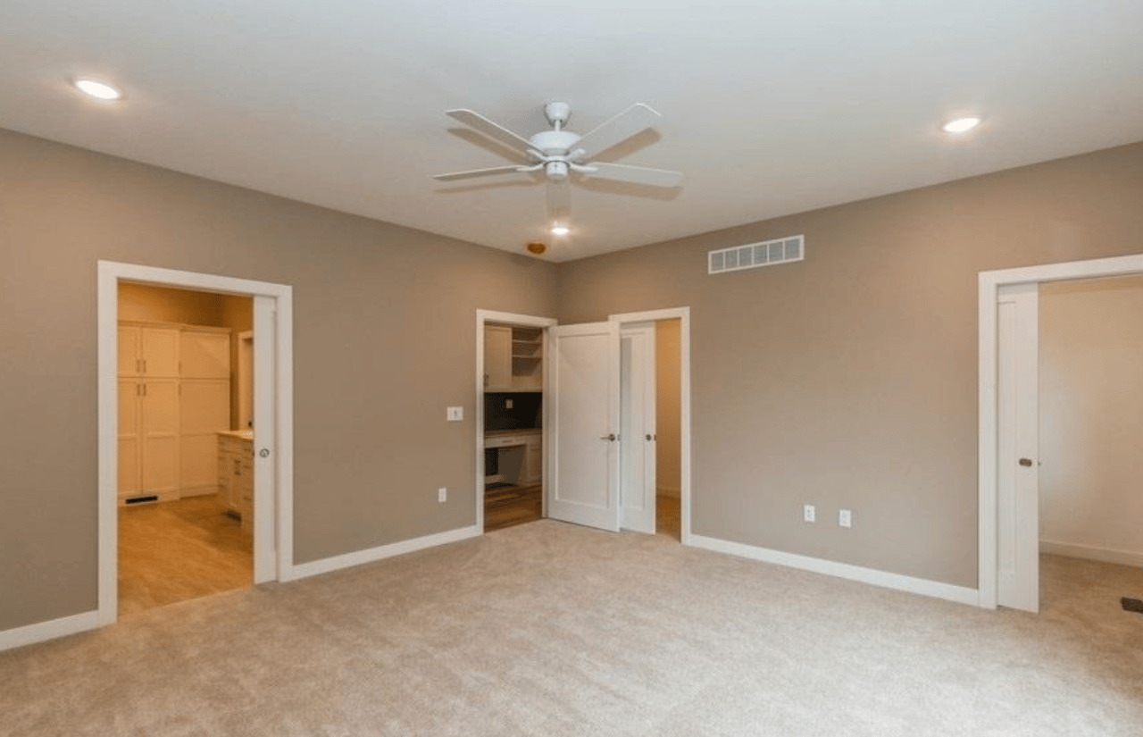 2844 Buckle Down Circ