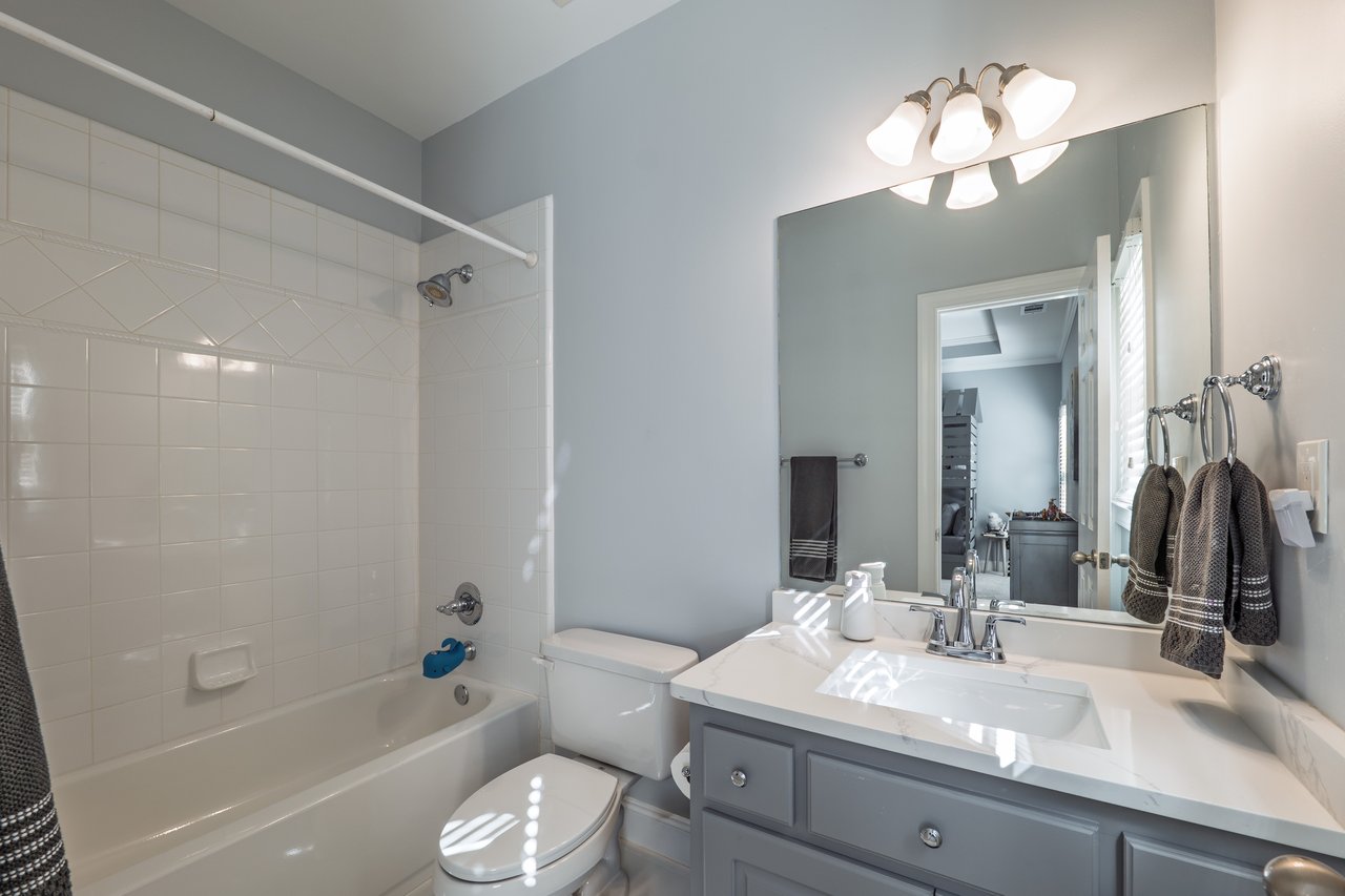 1425 Rolling Links Drive