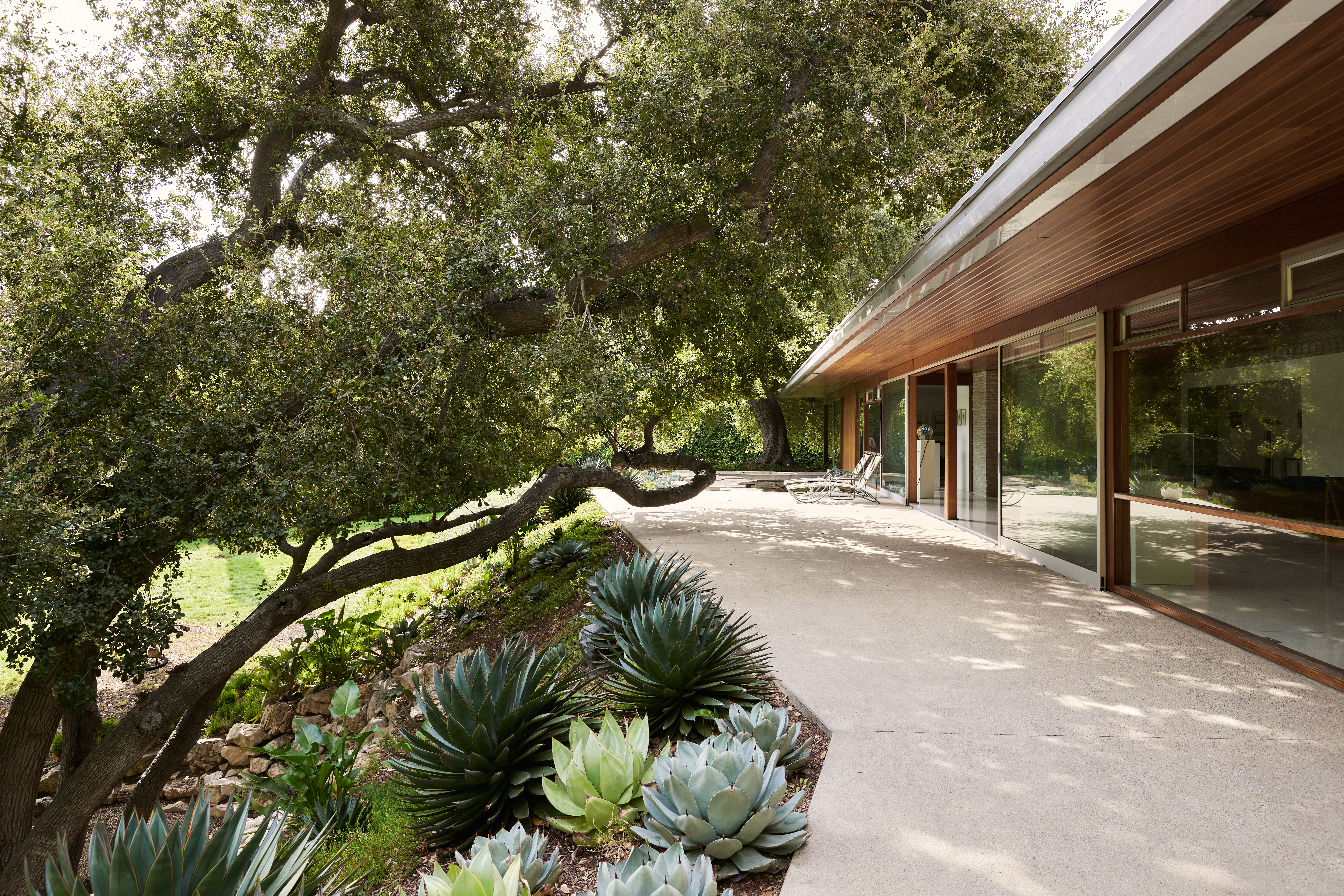 3970 Archdale Rd, Encino