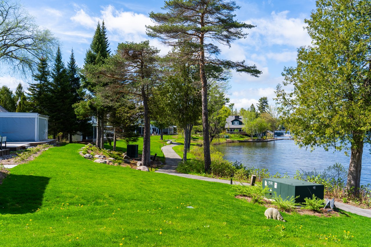 Lake Joseph