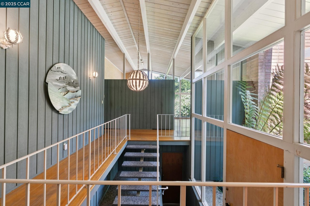 3806 Palo Alto Dr