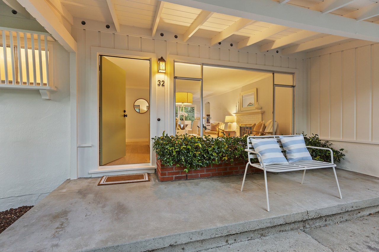 32 California Ave