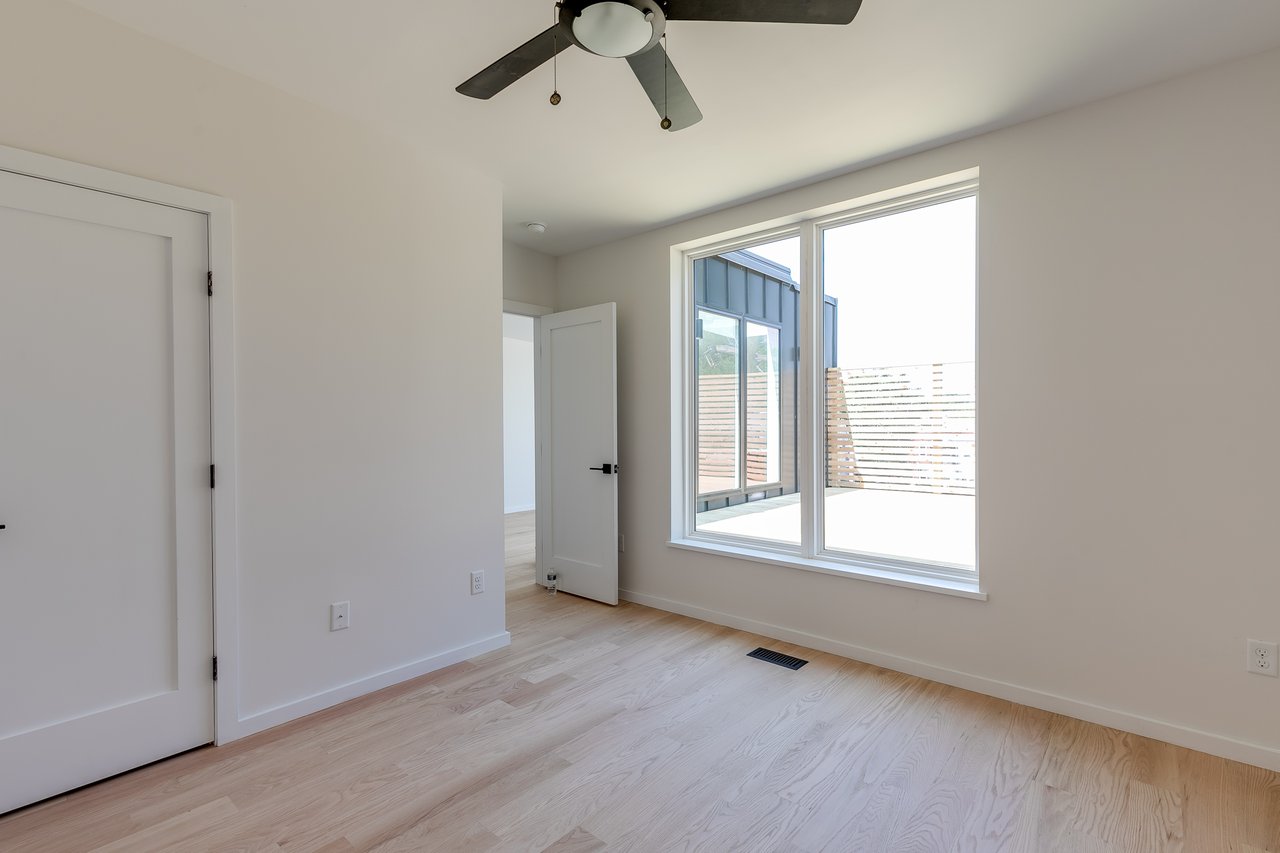 4 N Robinson (Fan House)