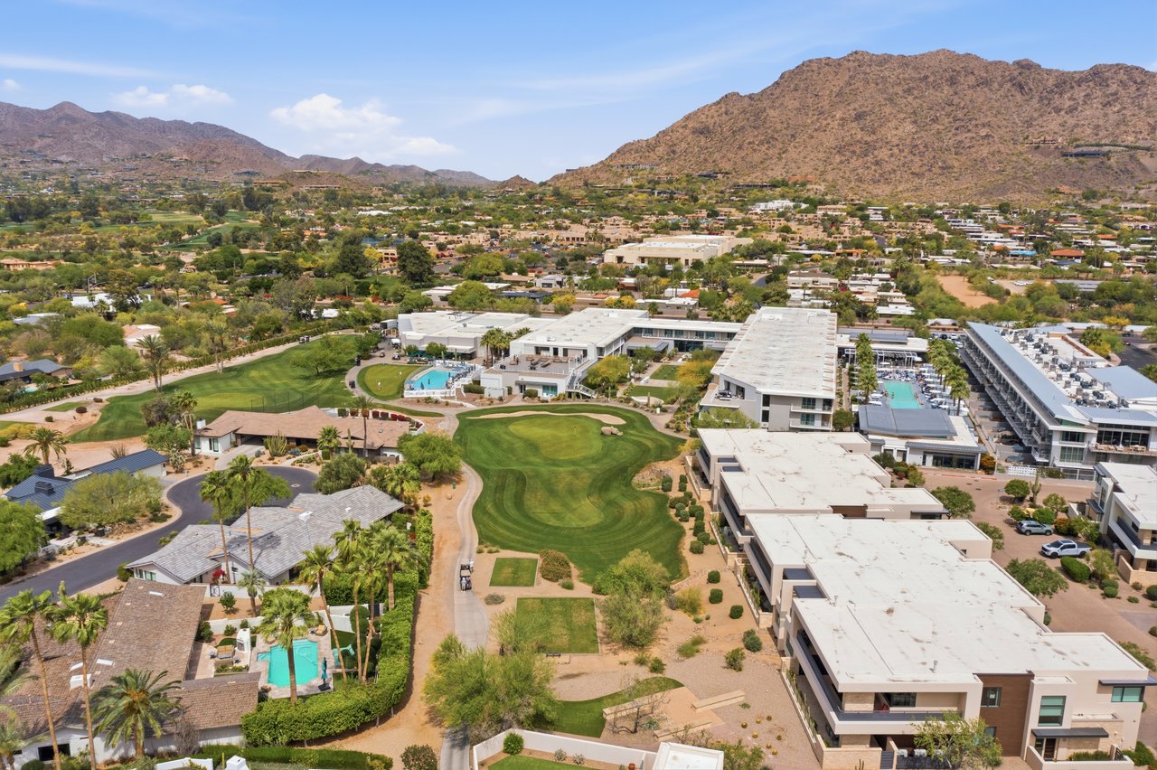 Las Brisas Drive