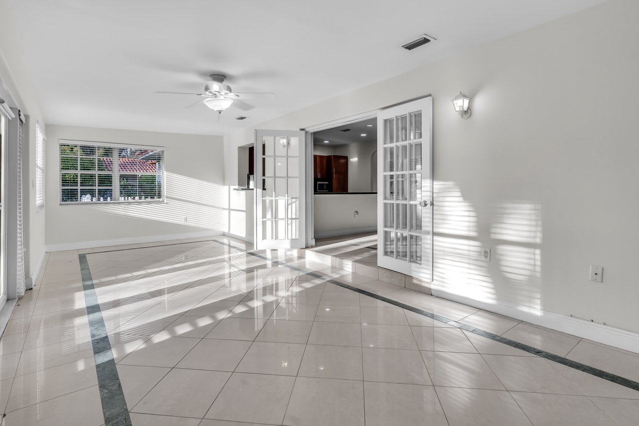 New Rental Opportunity in North Pinecrest