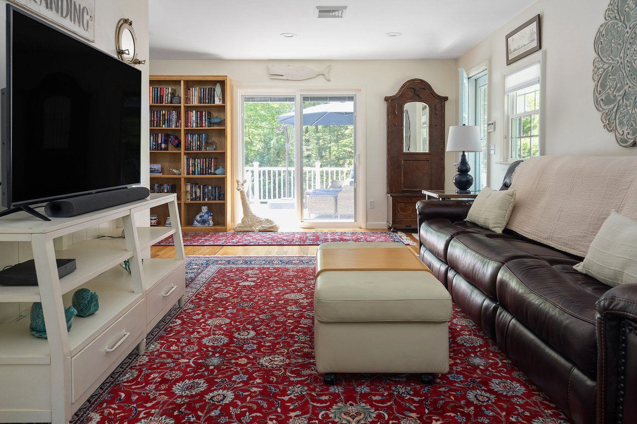 1038 South Road