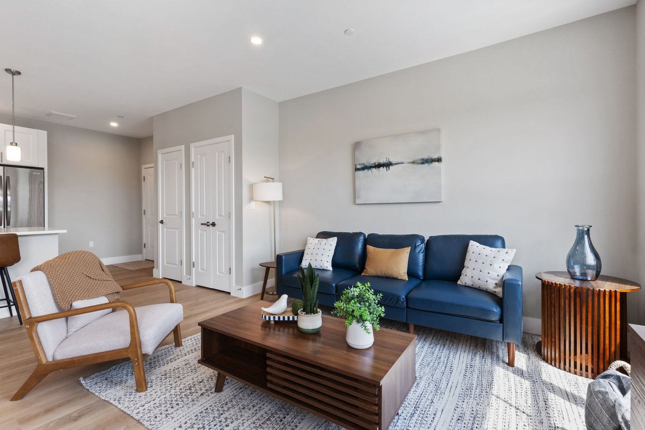 298 Main Street, 3G