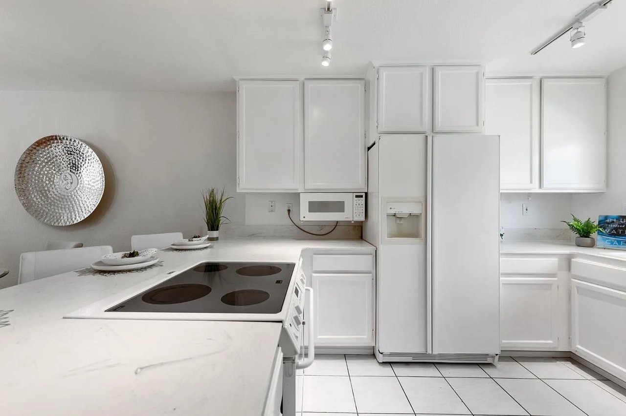 165 Okeefe St APT 27