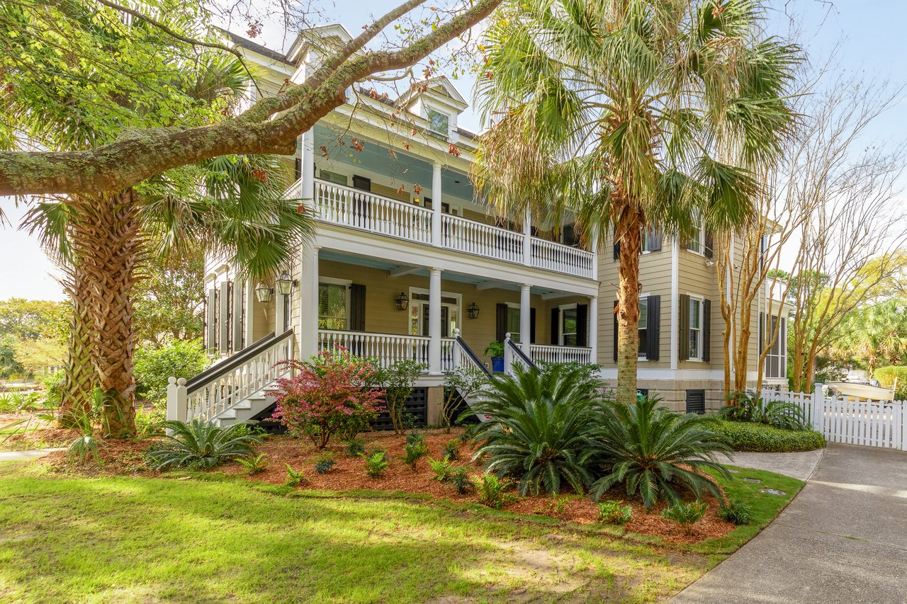 531 Island Walk West