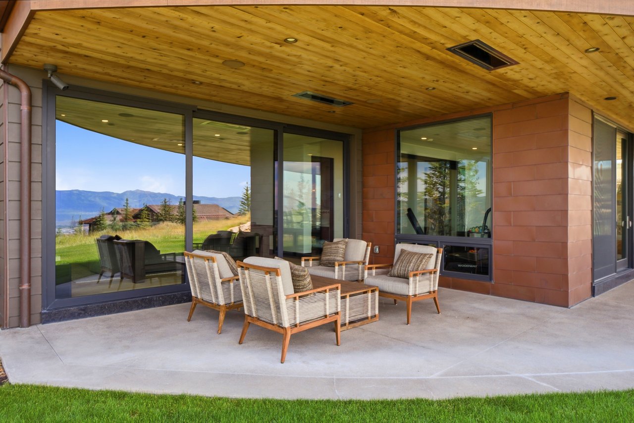 Top-of-Promontory Architectural Estate — Furnished & Turnkey - Front-Row Mountain Views