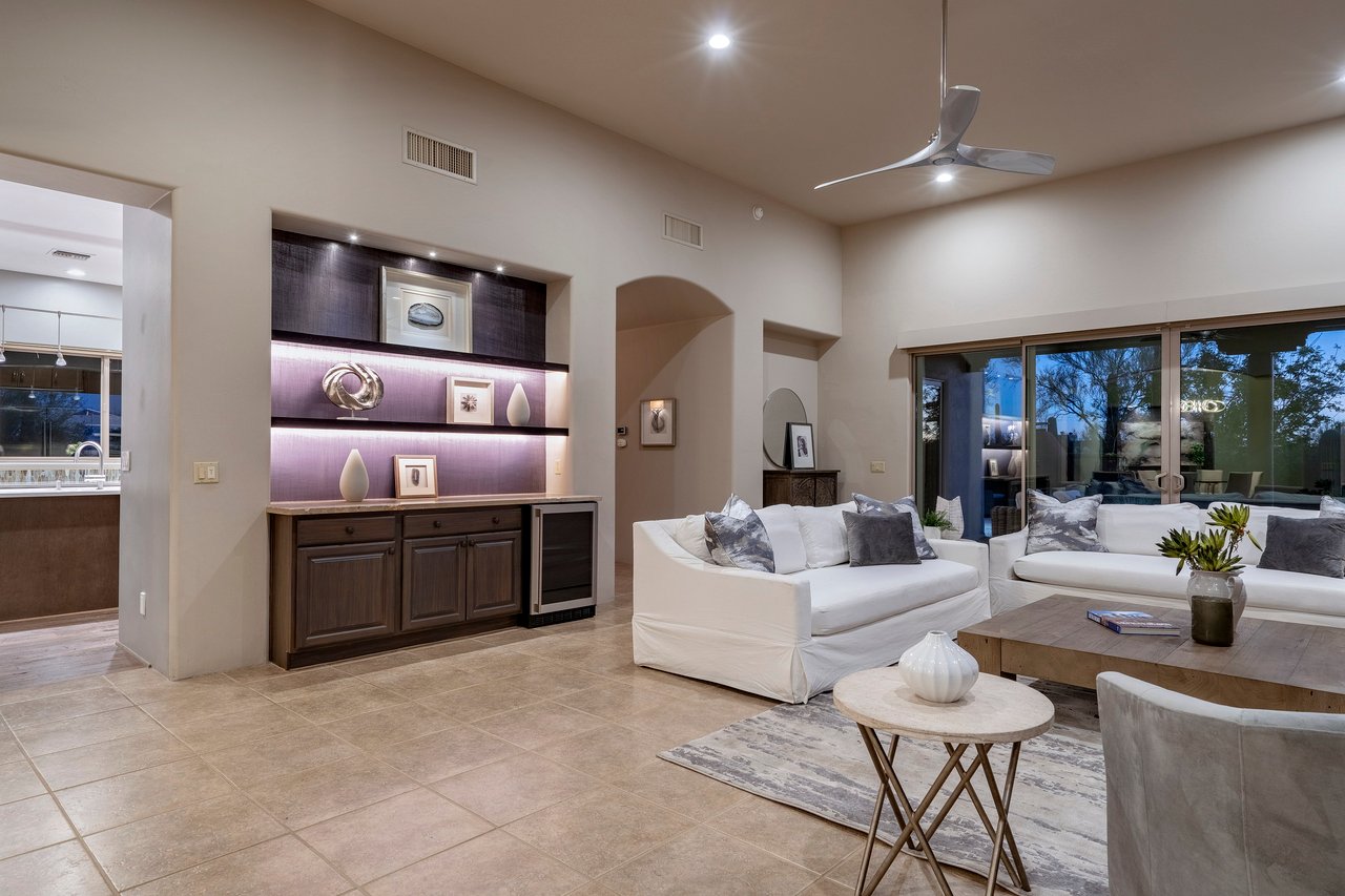 4960 N Camino Antonio