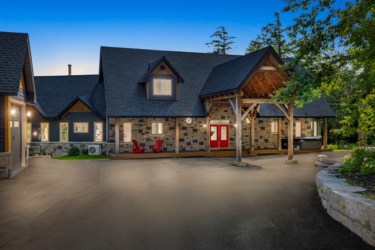 15 GORDON POINT LANE