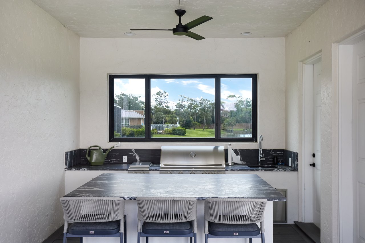 6921 Lake Devonwood Dr. Fort Myers FL. 33908