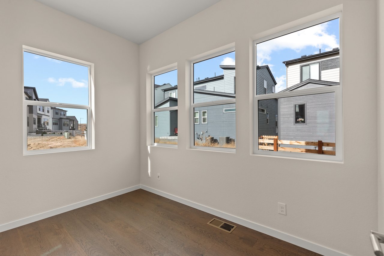 Fusion 1C - Finished Basement & 2-1 Buydown Included