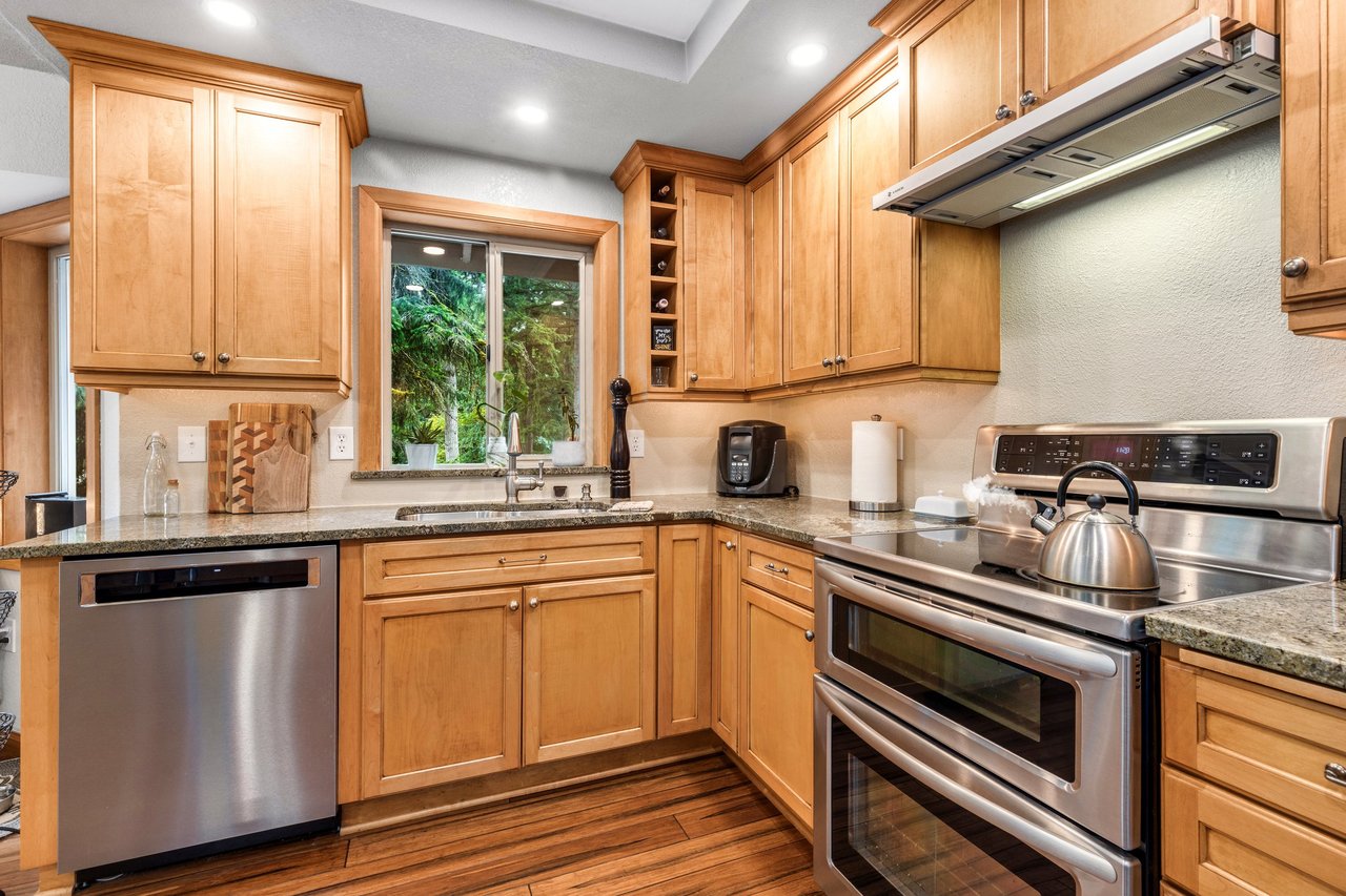 	12831 184th Dr SE, Snohomish, WA 98290