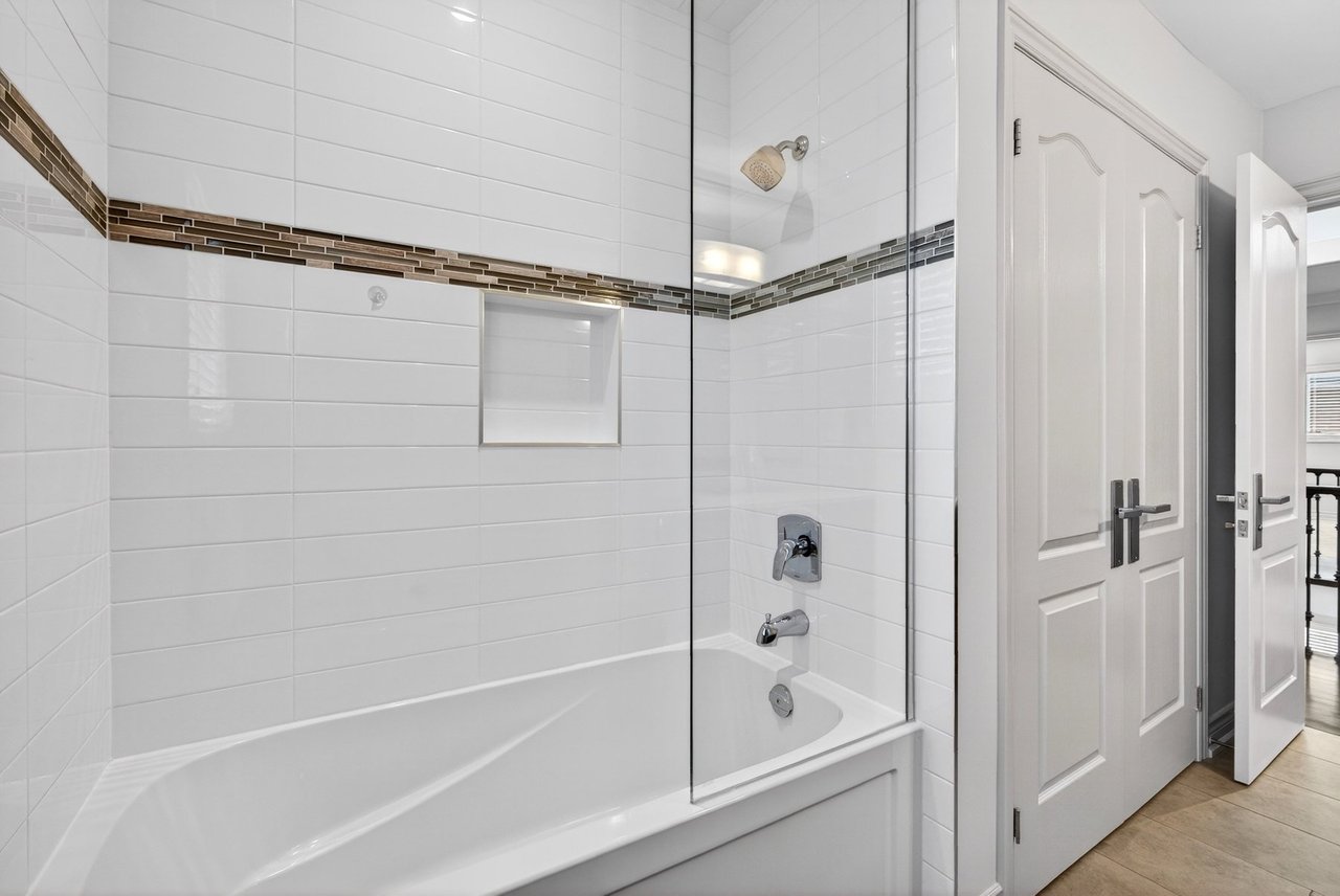 Grand Tyandaga Estate