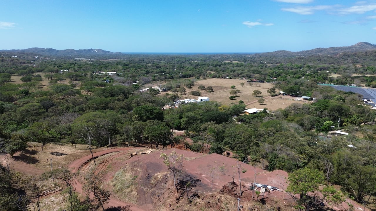 La Flora – An Exclusive Collection of 13 Estate Homesites - Huacas 