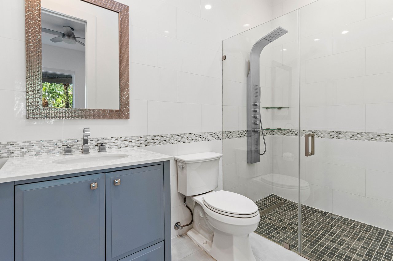 17371 Bridleway Trail