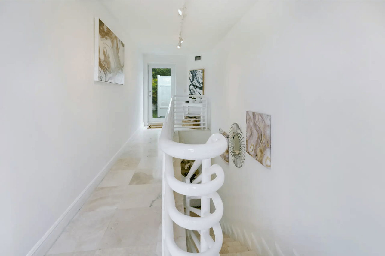 3094 Indiana Street # 3094