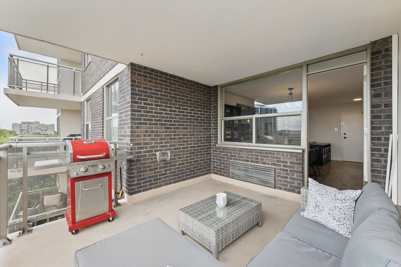 966 Inverhouse Dr 709