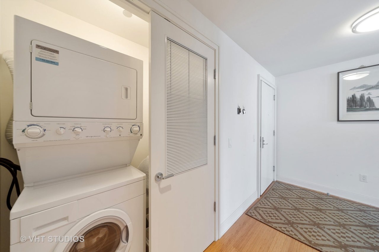 340 E Randolph St #2902