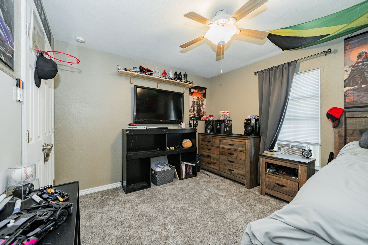 A Ben Wheeler Country Home & Land Dream!