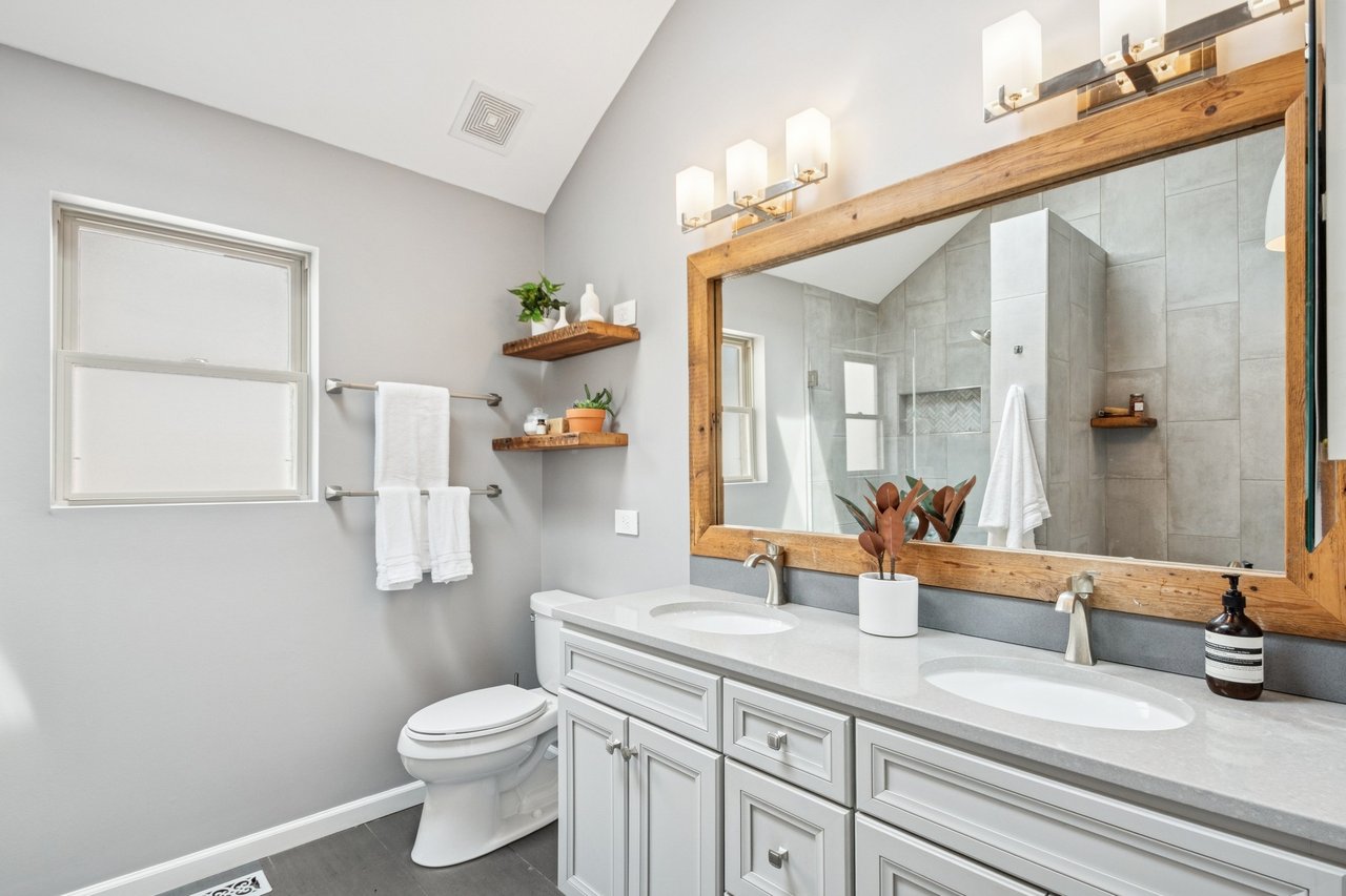 Coming Soon - 1714 W Erie Street, West Town